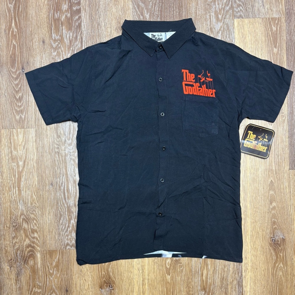 Black Short-Sleeve Button-Up Shirt